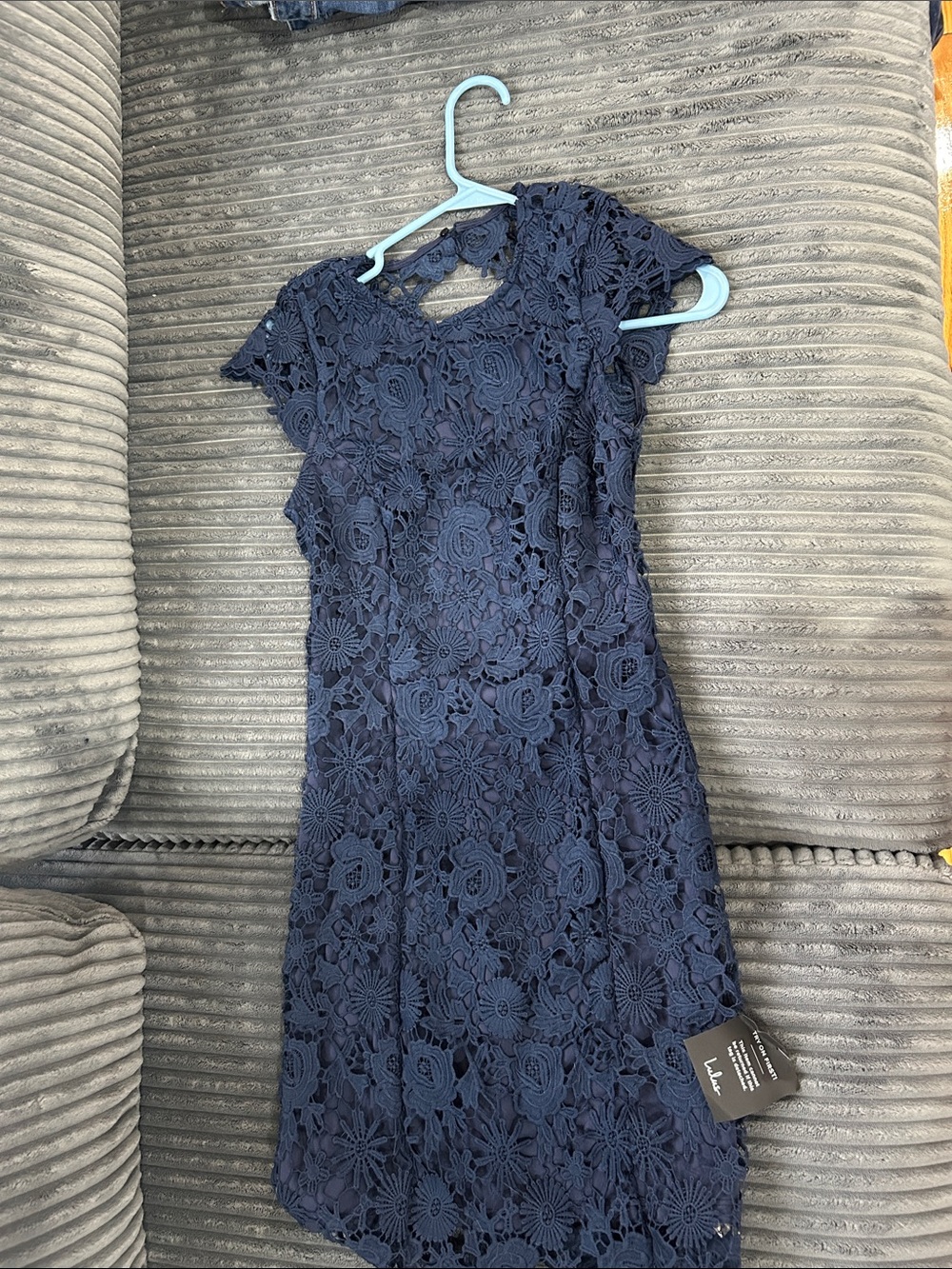 Lulu's Navy Floral Lace Midi Dress with Keyhole Back